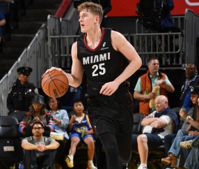 乐鱼官网-约维奇坦言熟悉亚库乔尼斯 对其滑落至第20顺位表示惊讶